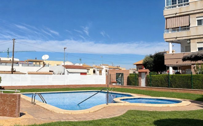 Apartment - Resale - Torrevieja - Playa del Cura