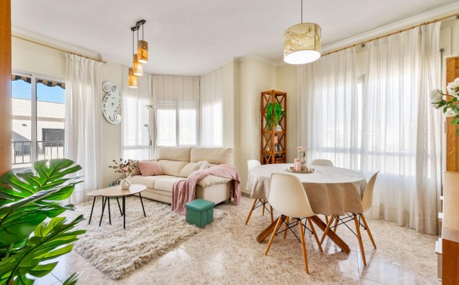 Apartment - Resale - Torrevieja - Torrevieja