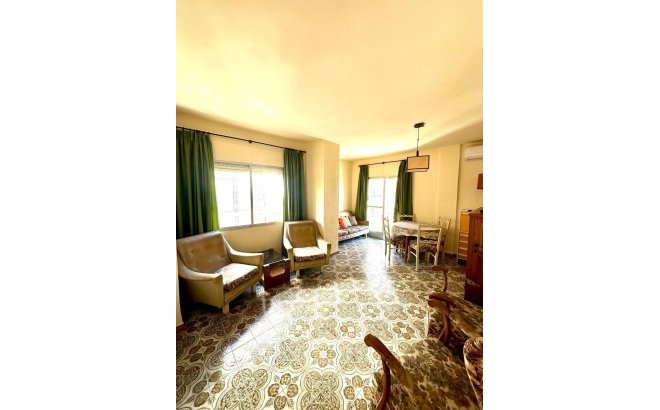 Apartment - Resale - Torrevieja -
                Torrevieja