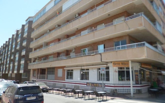 Apartment - Resale - Villamartin - Costa Blanca
