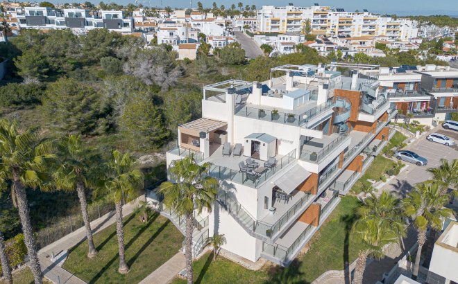 Appartement - Herverkoop -
            Orihuela Costa - 33522