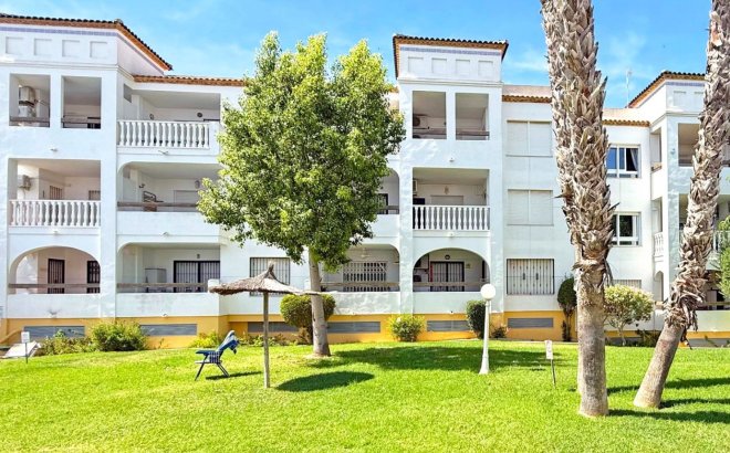 Appartement - Herverkoop - Orihuela Costa - Costa Blanca