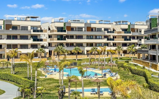 Appartement - Herverkoop - Orihuela Costa - Costa Blanca