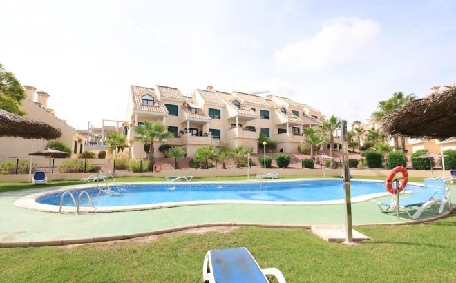 Appartement - Herverkoop - Orihuela Costa - Costa Blanca
