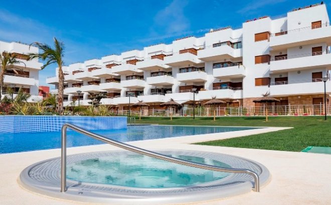 Appartement - Herverkoop - Orihuela Costa - Costa Blanca