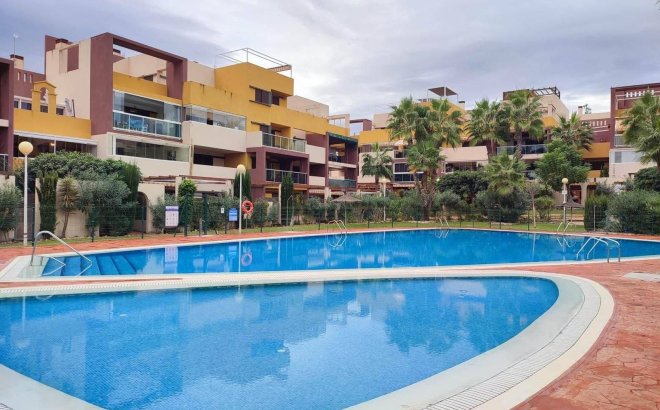 Appartement - Herverkoop - Orihuela Costa - Horizonte - La Campana