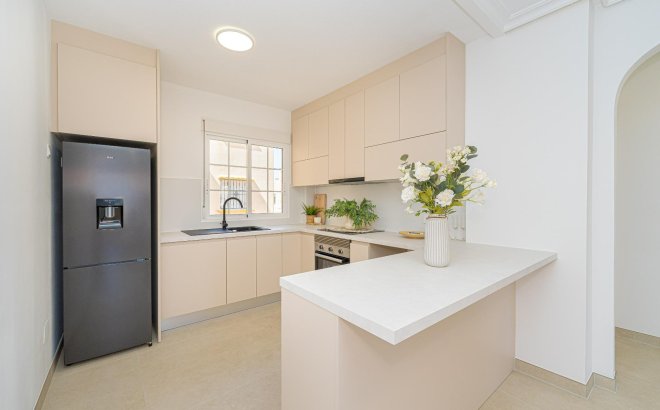 Appartement - Herverkoop - Orihuela Costa - Lomas de Cabo Roig