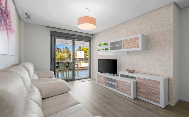 Appartement - Herverkoop - Orihuela Costa -
                Los Dolses