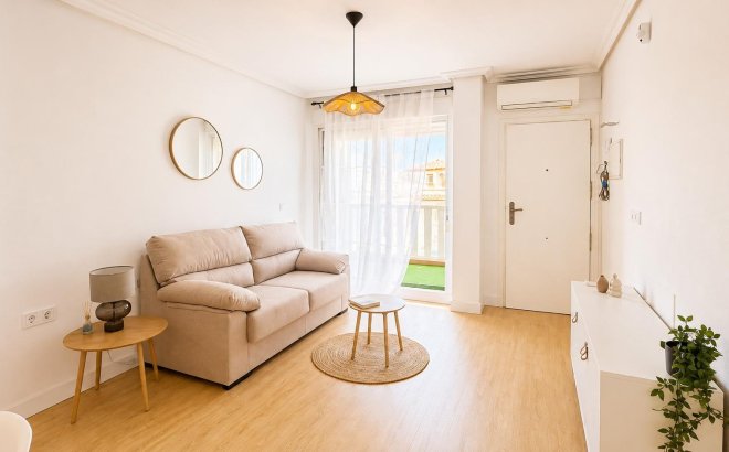Appartement - Herverkoop - Orihuela Costa - Monte Zenia