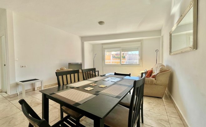 Appartement - Herverkoop - Rojales - Rojales