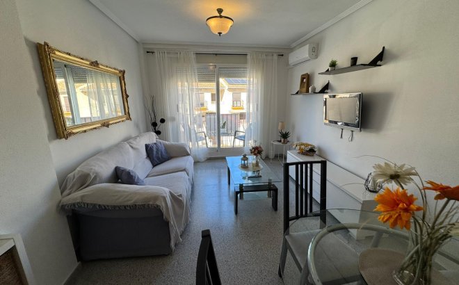 Appartement - Herverkoop - San Miguel de Salinas - Inland