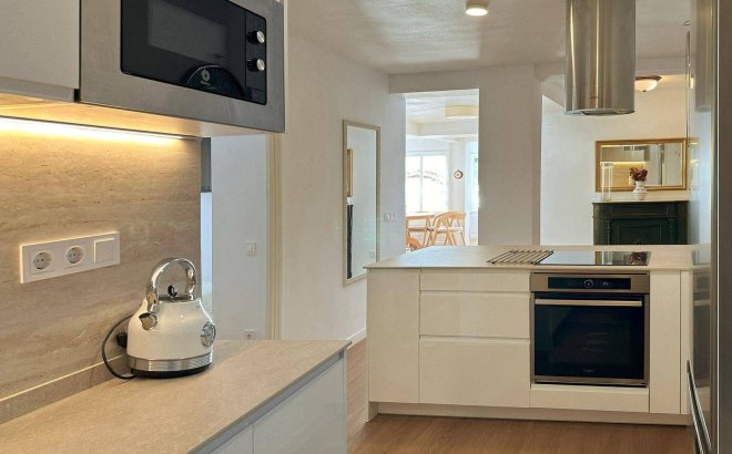 Appartement - Herverkoop - Torrevieja - Centro