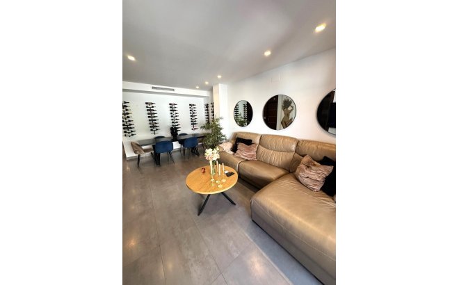 Appartement - Herverkoop - Torrevieja - Centro