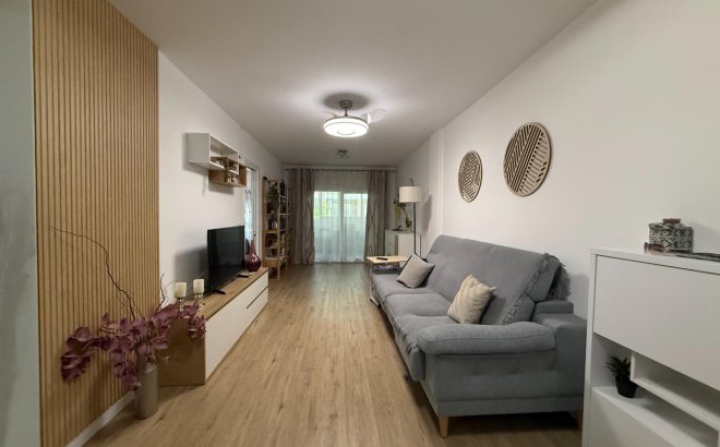 Appartement - Herverkoop - Torrevieja - Centro
