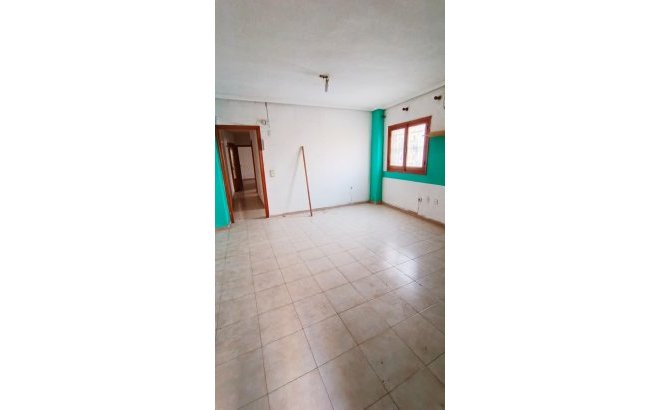 Appartement - Herverkoop - Torrevieja - Centro