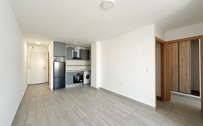 Appartement - Herverkoop - Torrevieja - Centro