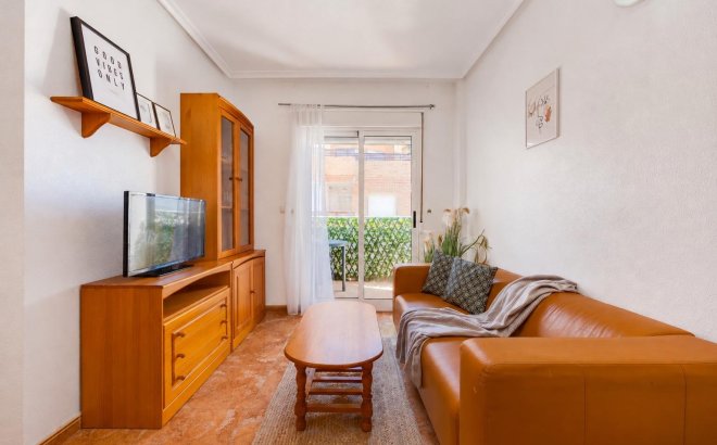 Appartement - Herverkoop - Torrevieja - Centro