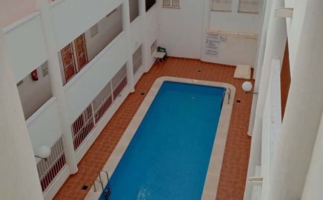 Appartement - Herverkoop - Torrevieja - Costa Blanca