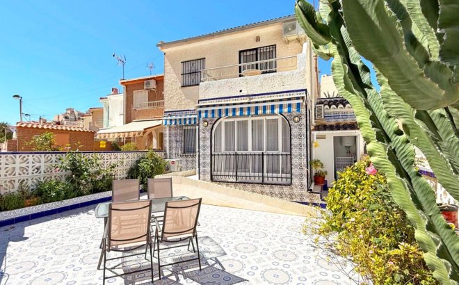 Appartement - Herverkoop - Torrevieja -
                Costa Blanca