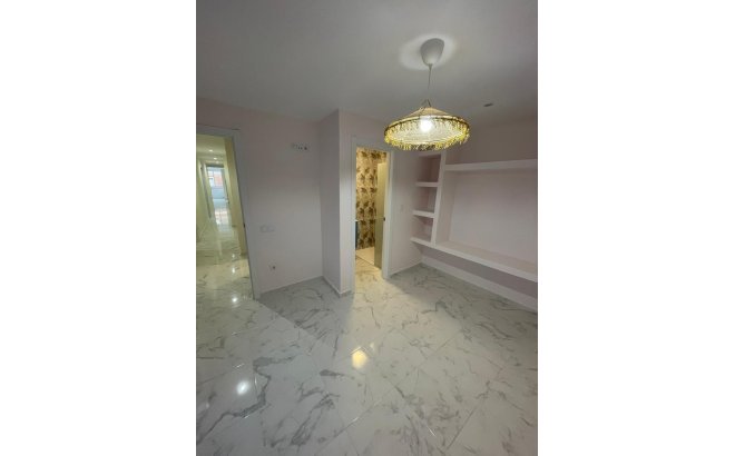 Appartement - Herverkoop - Torrevieja - Costa Blanca