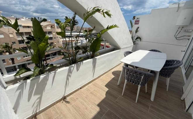 Appartement - Herverkoop - Torrevieja - Costa Blanca