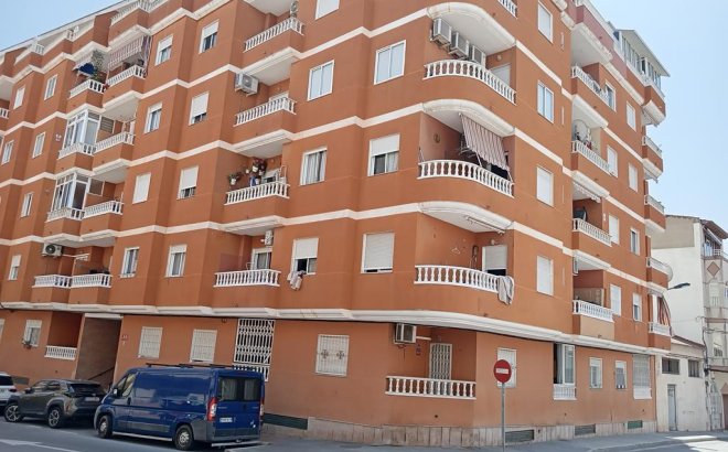 Appartement - Herverkoop - Torrevieja - El Molino