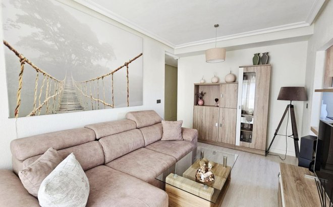 Appartement - Herverkoop - Torrevieja - Nueva Torrevieja