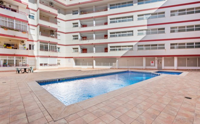 Appartement - Herverkoop - Torrevieja -
                PARQUE DE LAS NACIONES