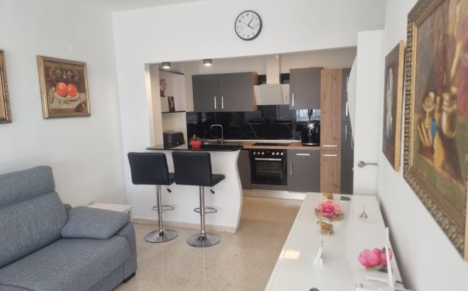 Appartement - Herverkoop - Torrevieja - Playa de los Locos