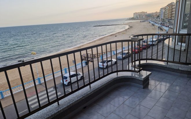 Appartement - Herverkoop - Torrevieja - Playa de los Locos