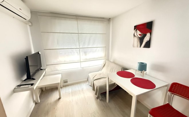 Appartement - Herverkoop - Torrevieja -
                Playa del Cura