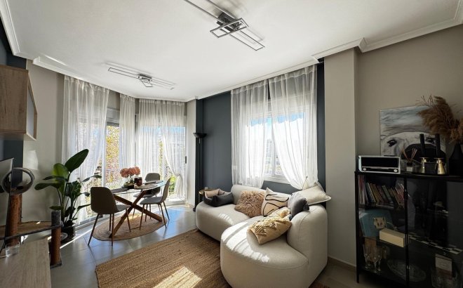 Appartement - Herverkoop - Torrevieja - Playa del Cura