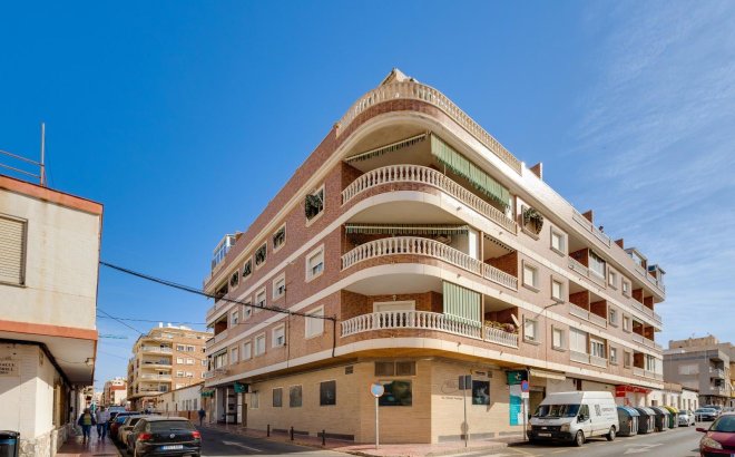 Appartement - Herverkoop - Torrevieja - Torrevieja