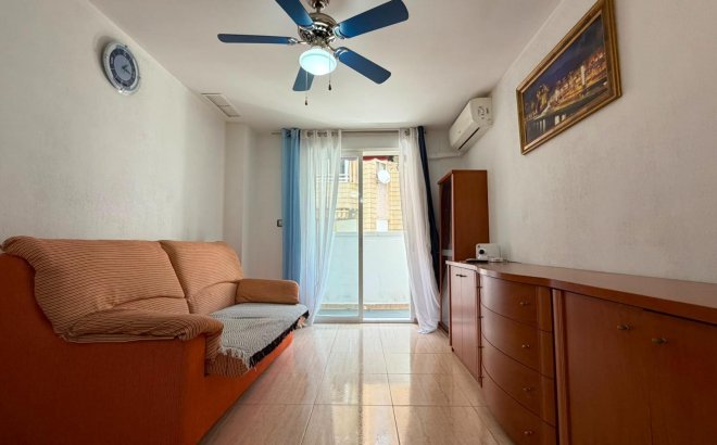 Appartement - Herverkoop - Torrevieja - Torrevieja