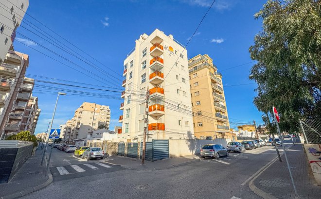 Appartement - Revente -
            Torrevieja - 26238