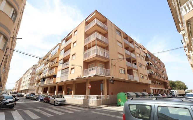 Appartement - Revente -
            Torrevieja - 53952