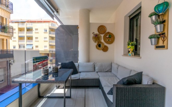 Appartement - Revente - Torrevieja - Costa Blanca