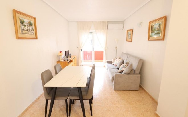 Appartement - Revente - Torrevieja -
                Costa Blanca