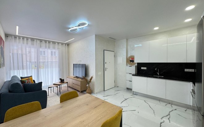Appartement - Revente - Torrevieja - Estacion De Autobuses