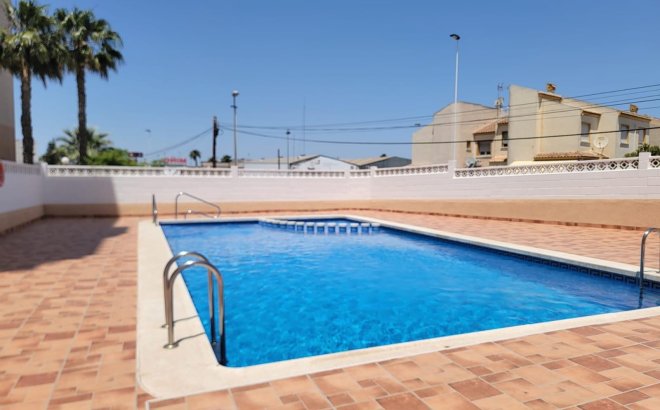 Appartement - Revente - Torrevieja - Nueva Torrevieja