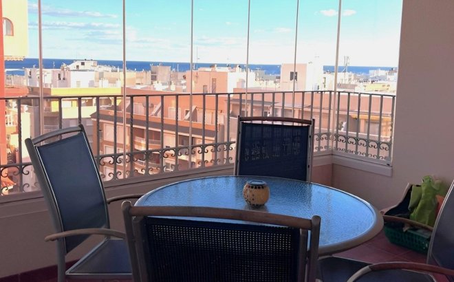 Appartement - Revente - Torrevieja -
                Playa de los Locos