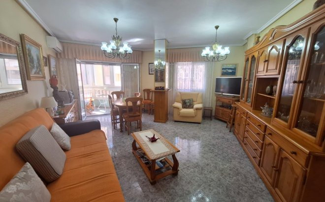 Appartement - Revente - Torrevieja - Playa de los Locos