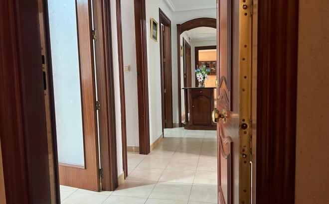 Appartement - Revente - Torrevieja - Playa del Cura