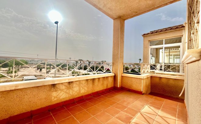 Bungalow - Herverkoop - Orihuela Costa - La Chismosa