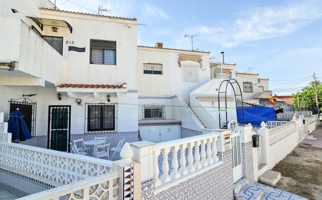 Bungalow - Herverkoop - Torrevieja -
                Torretas