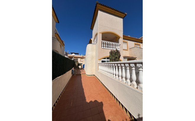 Bungalow - Herverkoop - Torrevieja - Torrevieja