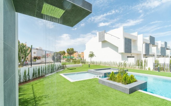 Bungalow - Nouvelle Construction - Torrevieja - Los Balcones