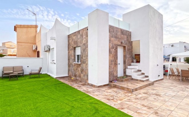 Bungalow - Resale -
            Orihuela Costa - 84525