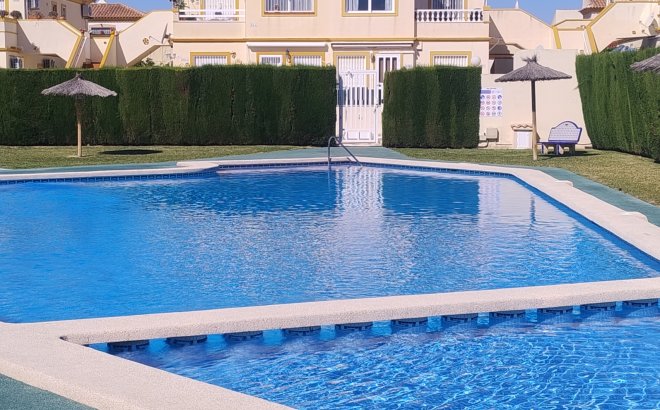 Bungalow - Resale - Orihuela Costa - Costa Blanca