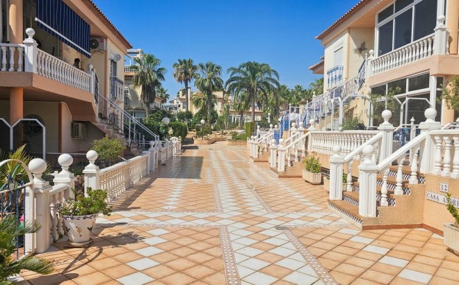 Bungalow - Resale - Orihuela Costa - Los Altos